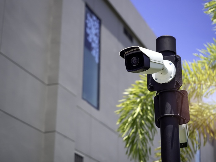 outdoor security cameras without Wifi